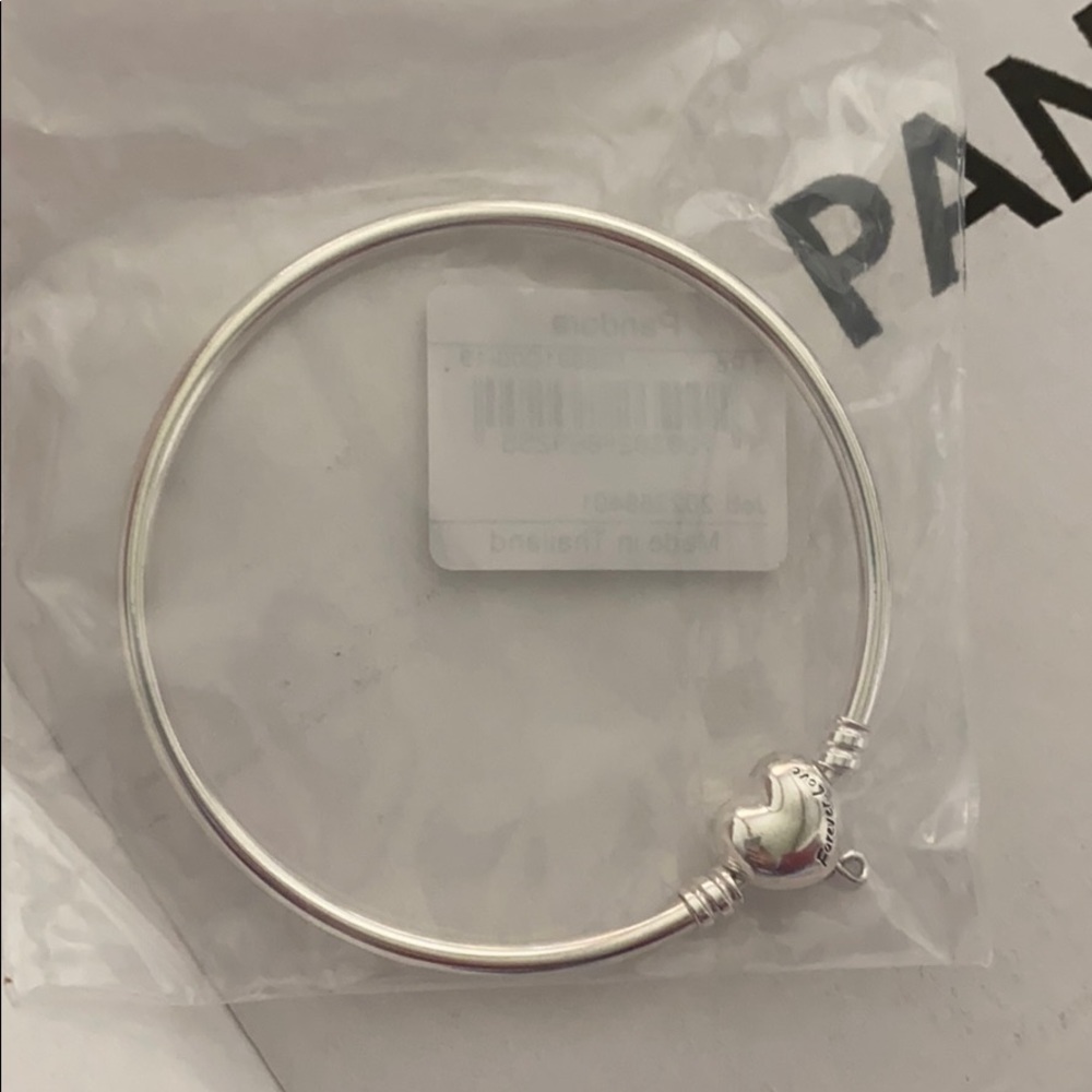 Authentic Pandora bangle - Picture 3 of 3